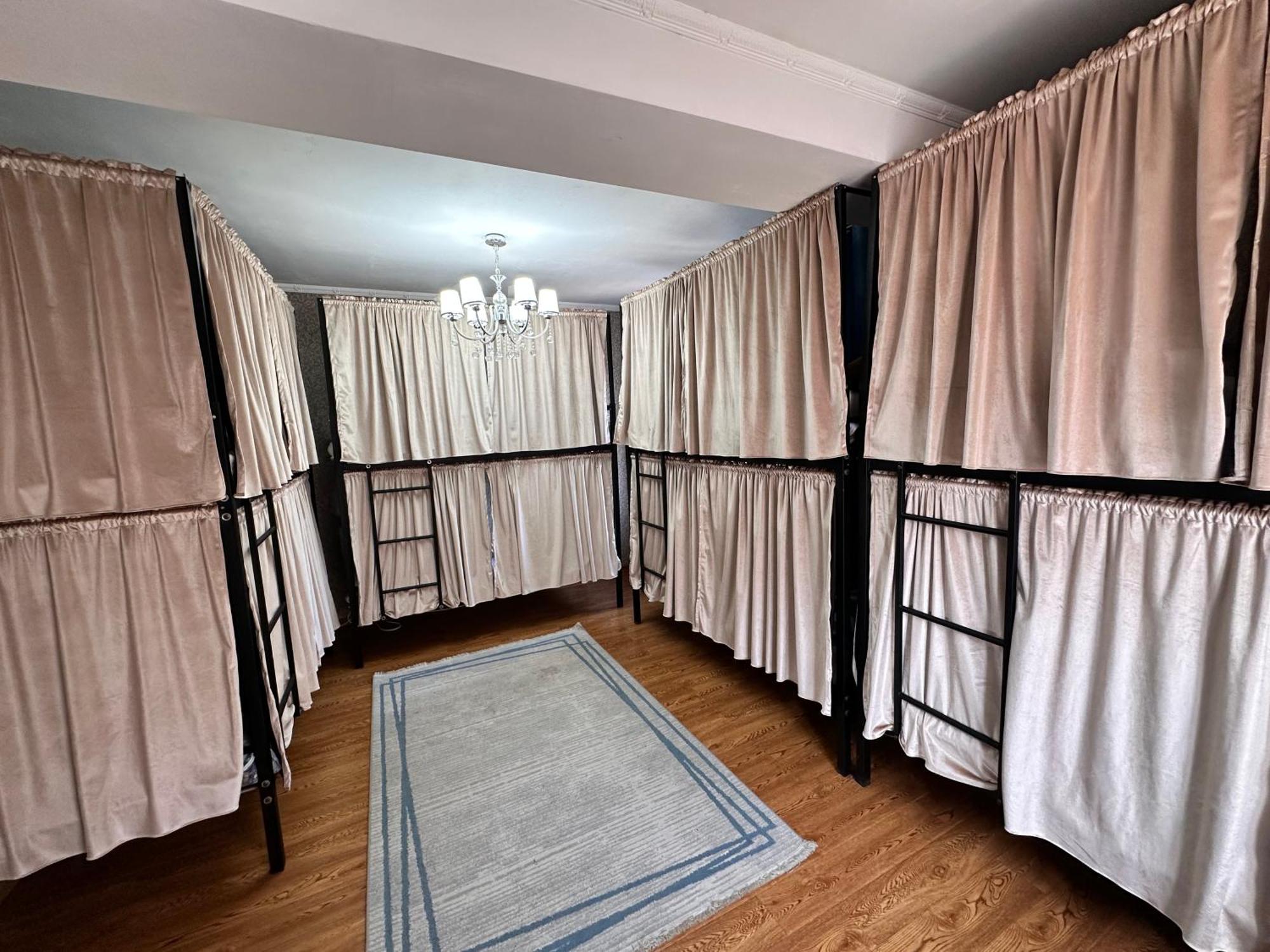 Hostel 4U Bishkek Exterior photo